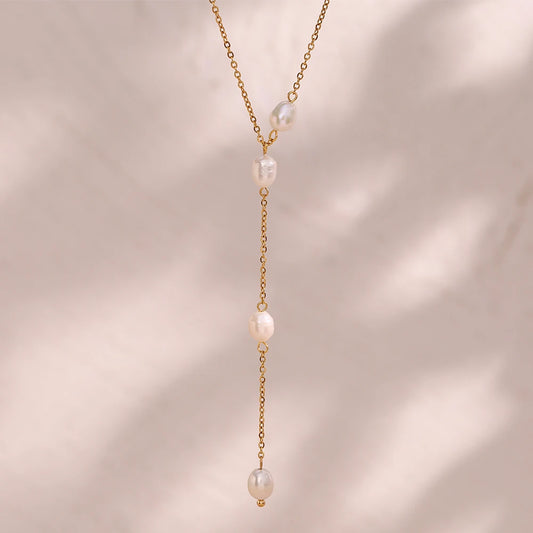 Tidefall Pearl Necklace