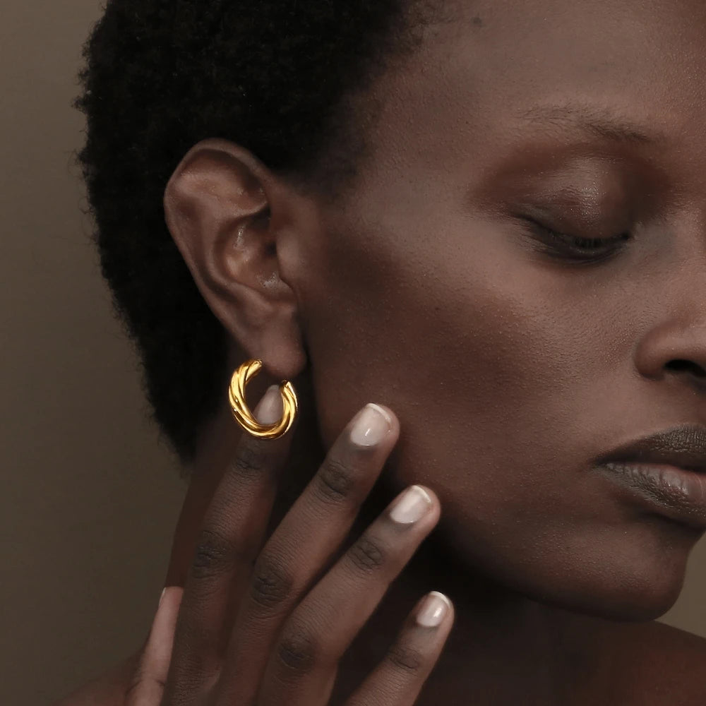 Aurelia Twist Hoops
