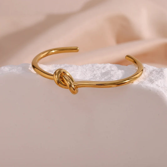Willow Knot Bangle