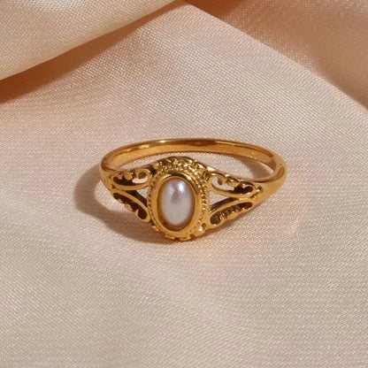Isla Pearl Ring