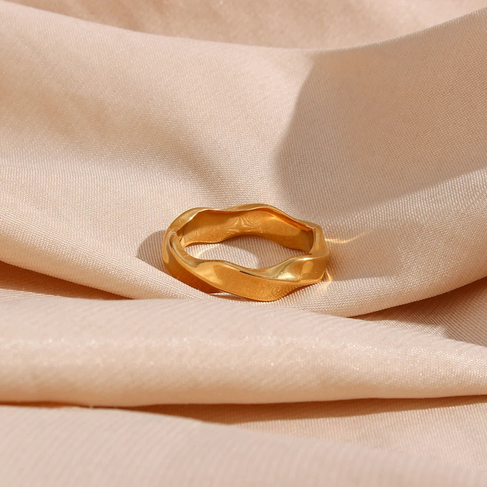 Maris Ring