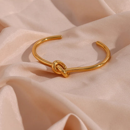 Willow Knot Bangle